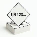 Gefahrgutetikett mit UN-Nummer (individueller Eindruck)