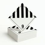 Gefahrgutetikett Klasse 9 – Verschiedene gefährliche Stoffe und Geg...